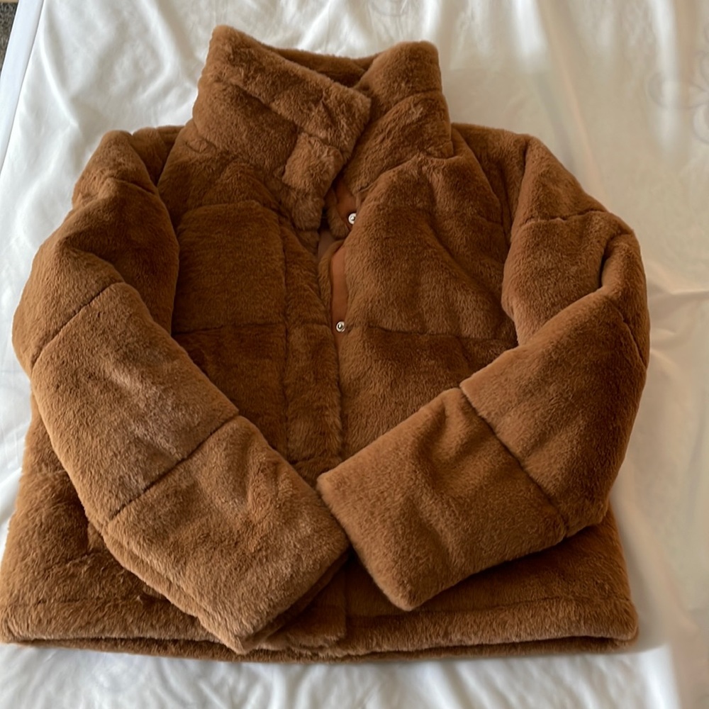 A&F Mini Puffer